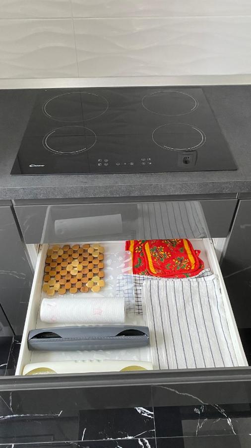 M.B.A. Apartments 卡尔洛瓦茨 外观 照片